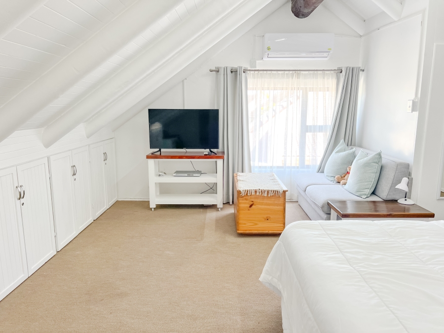 4 Bedroom Property for Sale in Keurbooms River Western Cape